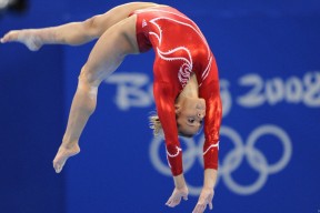 开云官网-德布劳内，当大场面先生的刀锋，切开爱尔兰对阵英格兰的历史迷雾