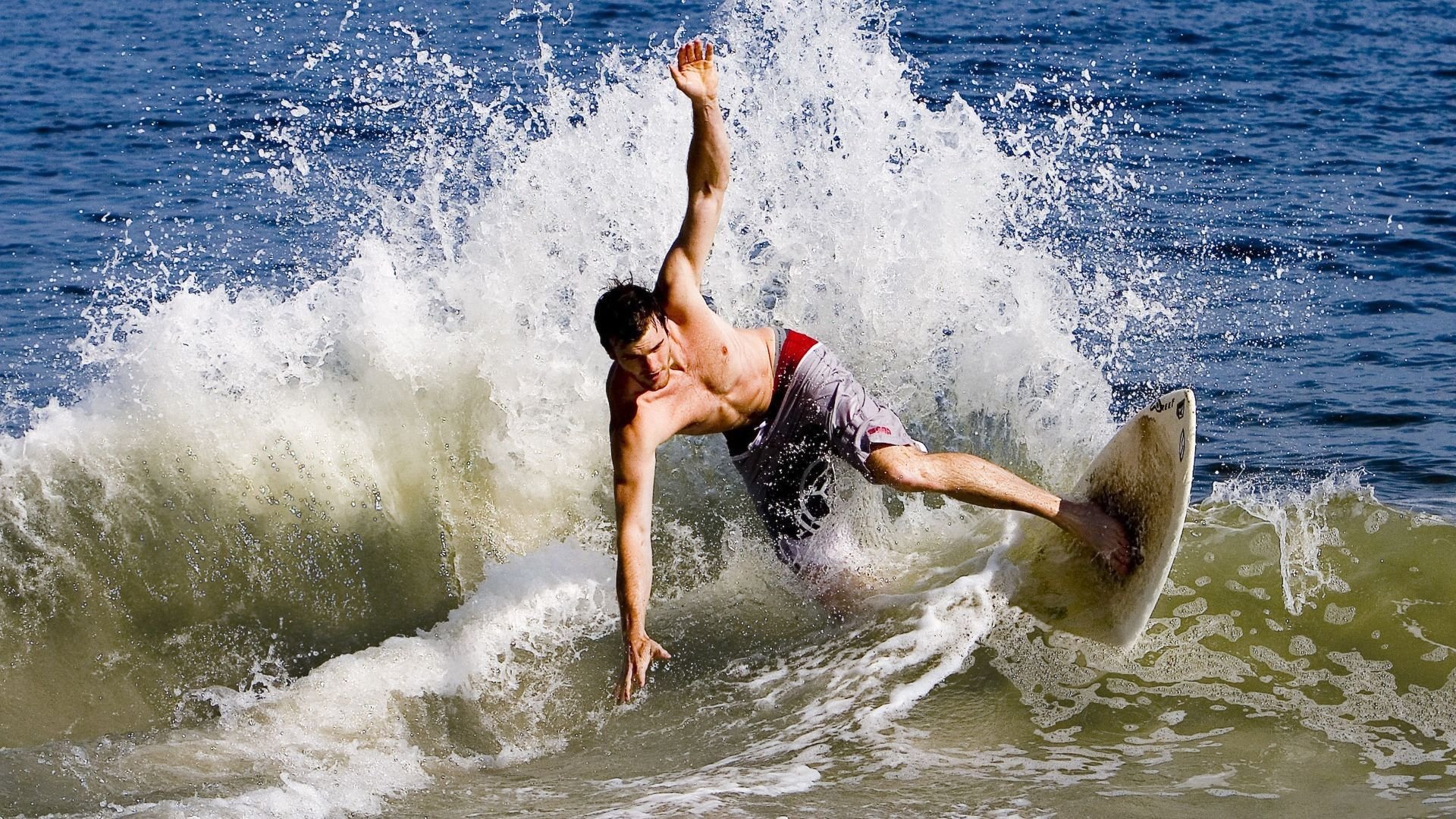 浓眉末节19分掀翻篮网，当山西的黄土刮进布鲁克林
