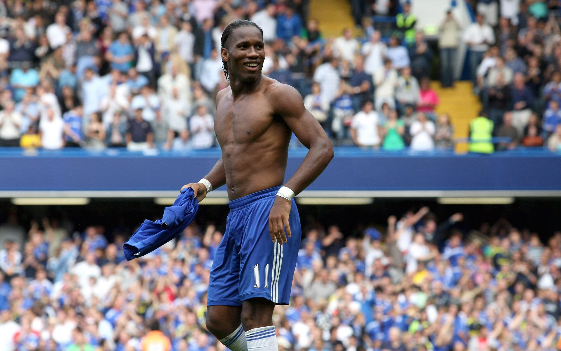 火力压制下的绿茵博弈,当墨西哥战鼓遇上沙漠雄狮的绝地反击